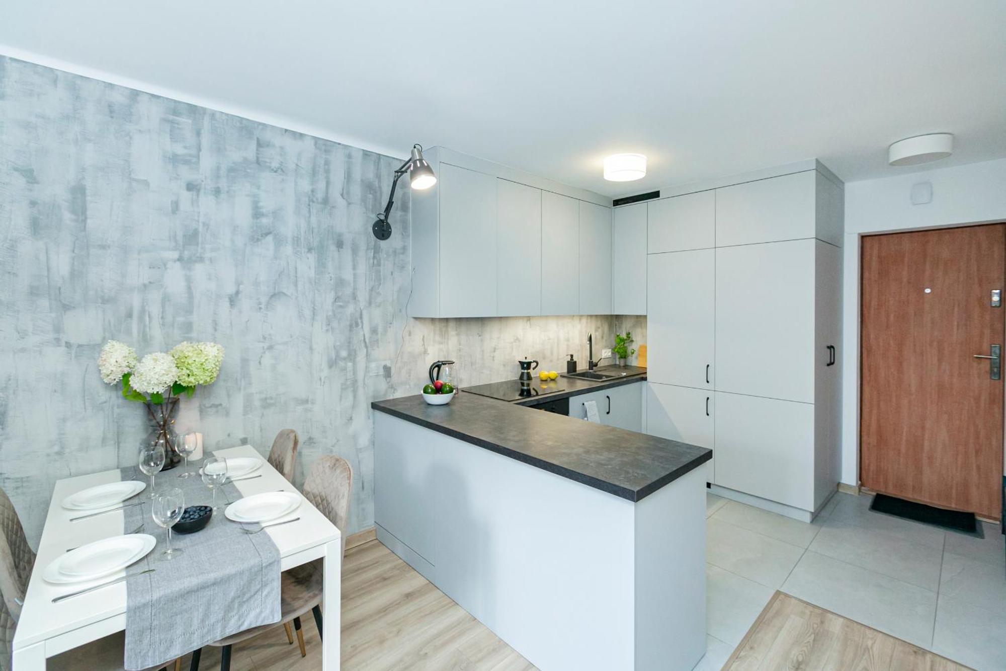 Chlodna 11 - 6 Os Apartament - Better Rental Warschau Buitenkant foto